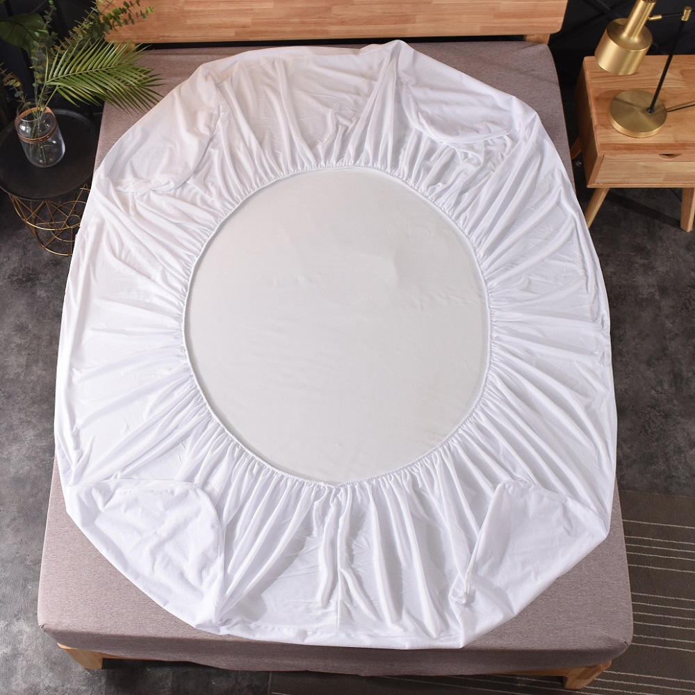Protector de colchón impermeable de tejido de punto de poliéster de 70 g/m²